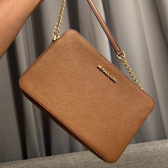 Ginny Medium Crossbody Bag | Michael Kors - Picture 2 of 2